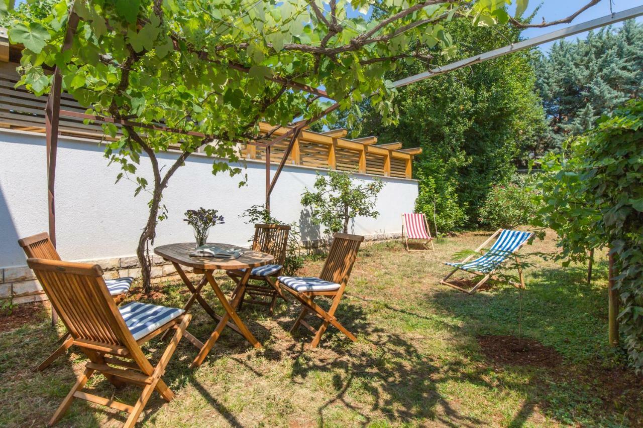 Casa Flora 3-Minutes' Walk From The Beach Villa Novigrad Istria Exterior foto